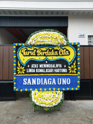Papan Bunga Duka di Bangko Pusako